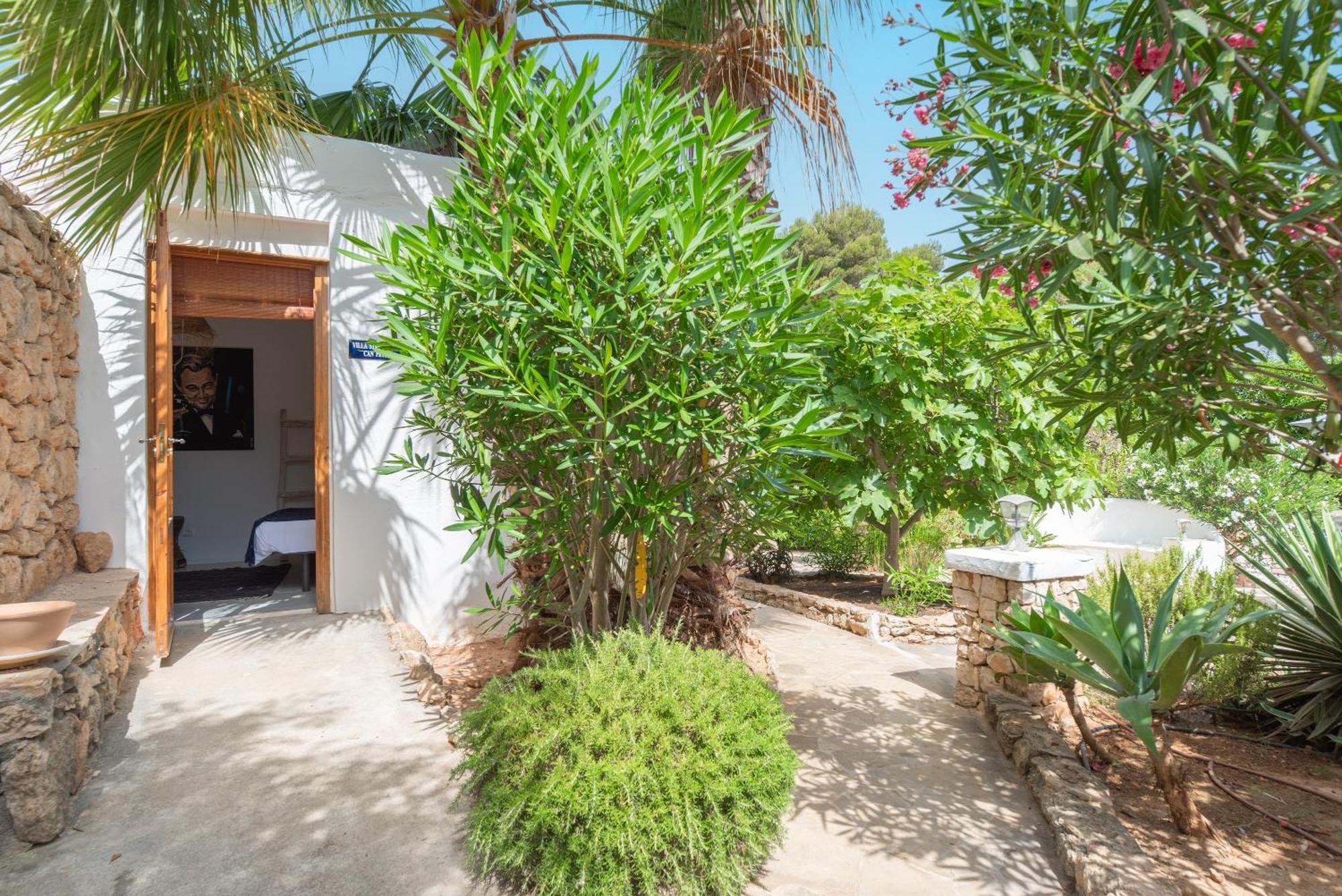 Villa Chic Ibiza Nearby Olivera Santa Eulalia del Río